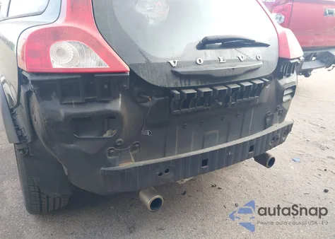 2011 Volvo C30 T5 (Retail Only) from USA, damaged, VIN YV1672MK3B2238987